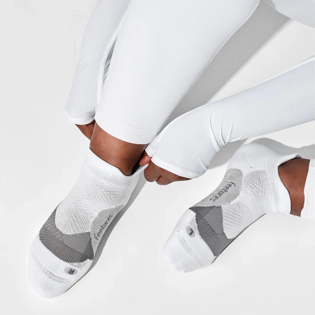 Feetures Elite LC Socks No Show Tap - Image 5