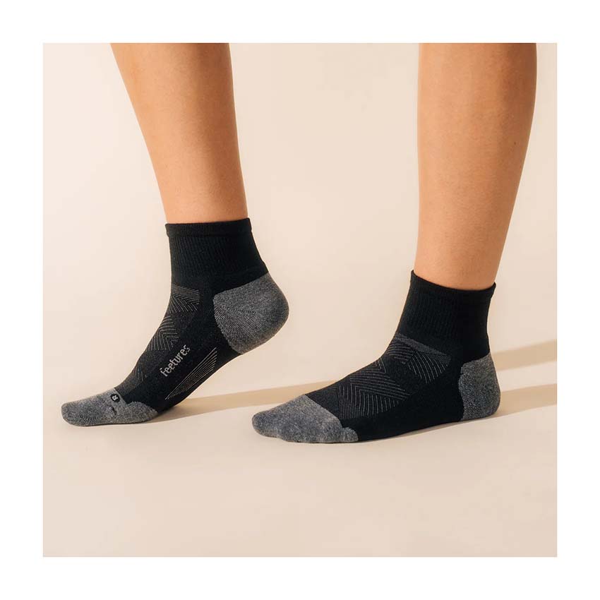 Feetures Elite Max Cushion Socks Quarter - Image 7