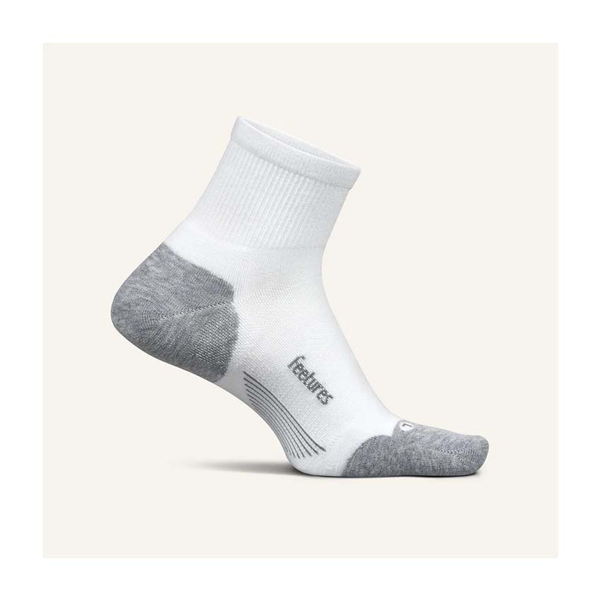 Feetures Elite Max Cushion Socks Quarter - Image 2