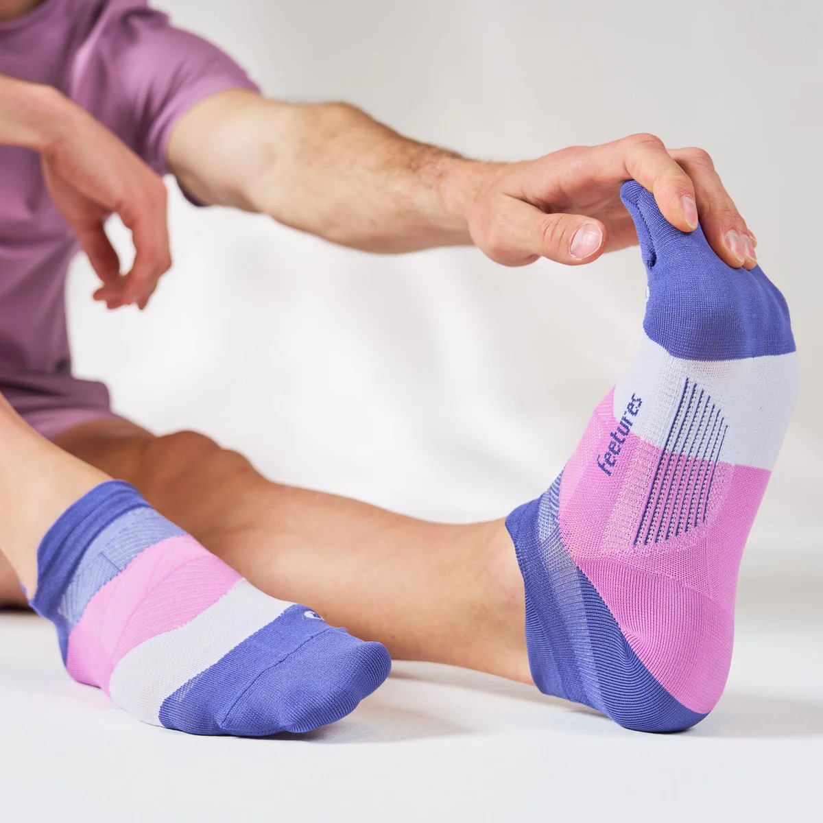 Feetures Elite UL Socks No Show Tap - Image 16