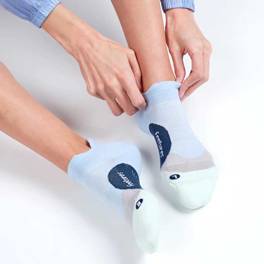 Feetures Elite LC Socks No Show - Image 25